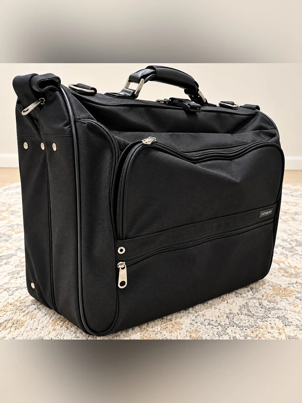 Vintage Samsonite Silhouette 5 Garment Bag / Suit Carrier – very good Condition